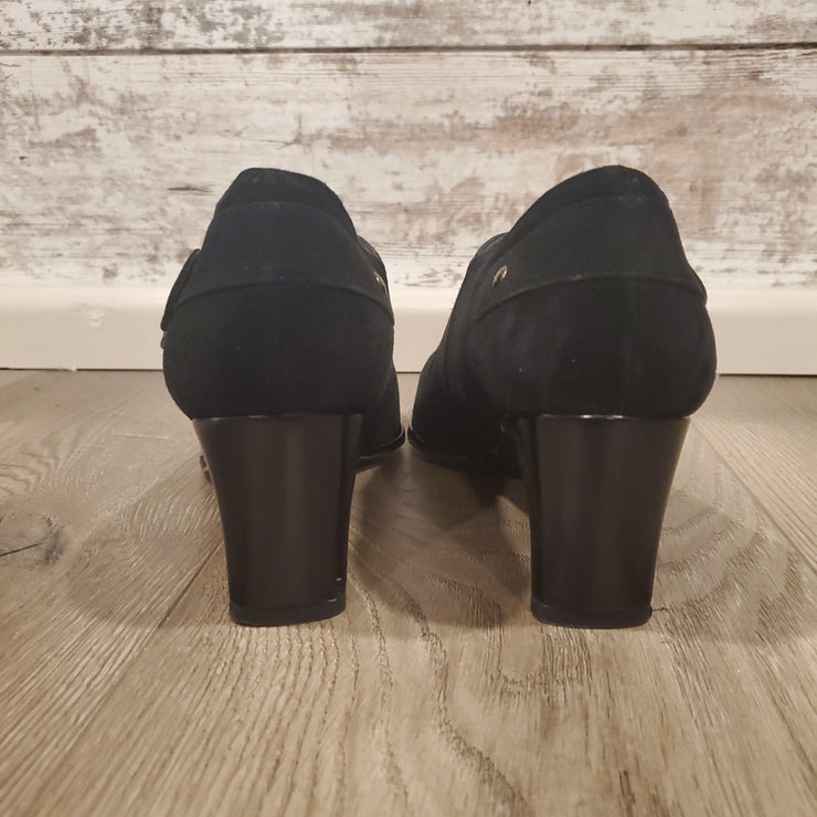 BLACK SUEDE BOOTIES