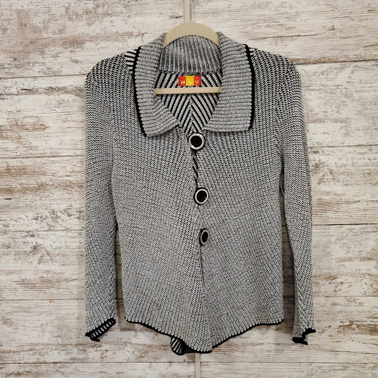 GRAY/BLACK CARDIGAN