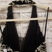 BLACK/IVORY FLORAL SHORT DRESS