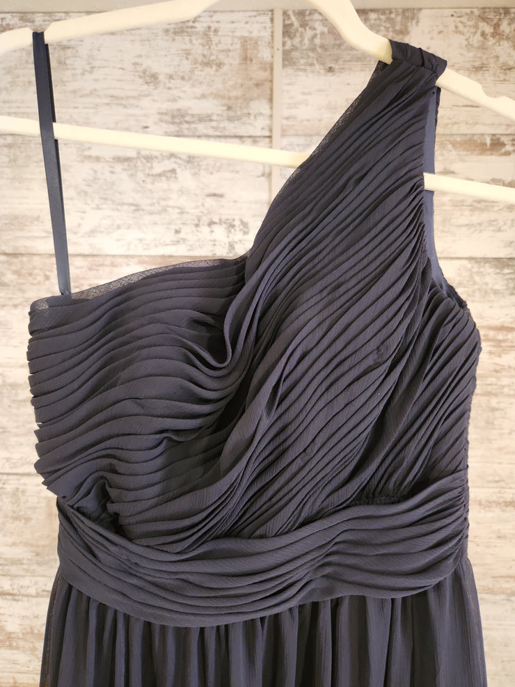 NAVY LONG EVENING GOWN