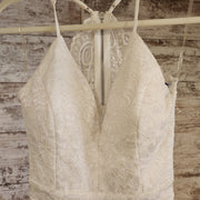 WHITE SHORT DRESS (NEW)