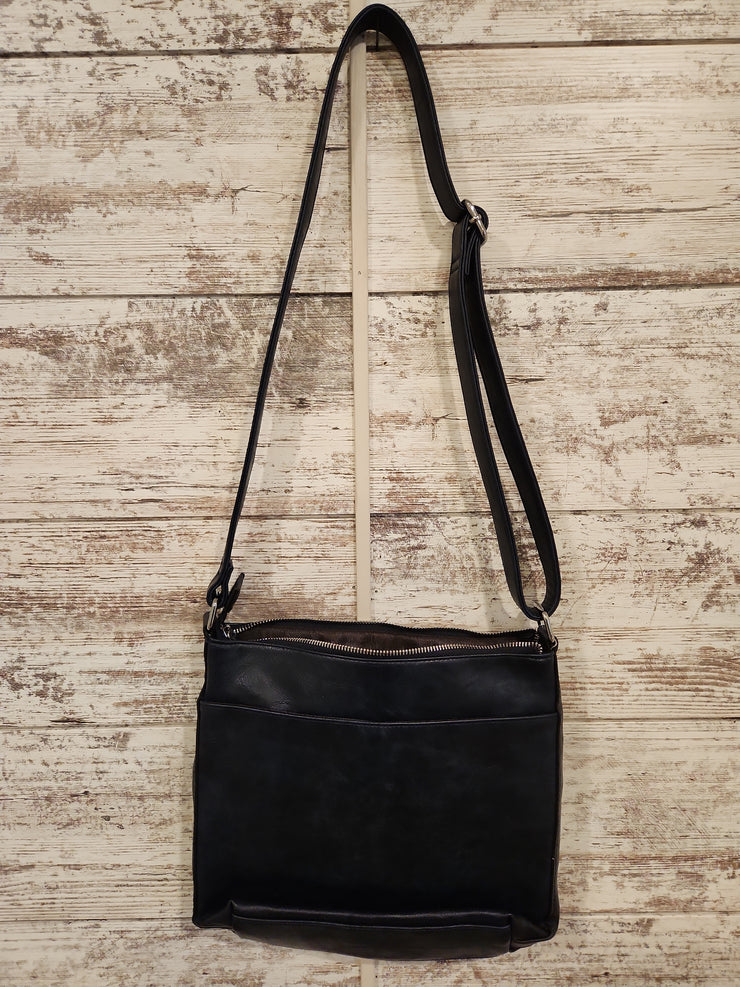 NAVY LEATHER CROSSBODY (NEW)