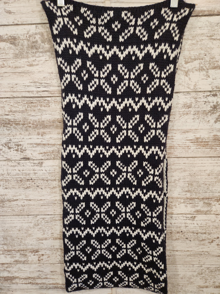 NAVY/WHITE INFINITY SCARF