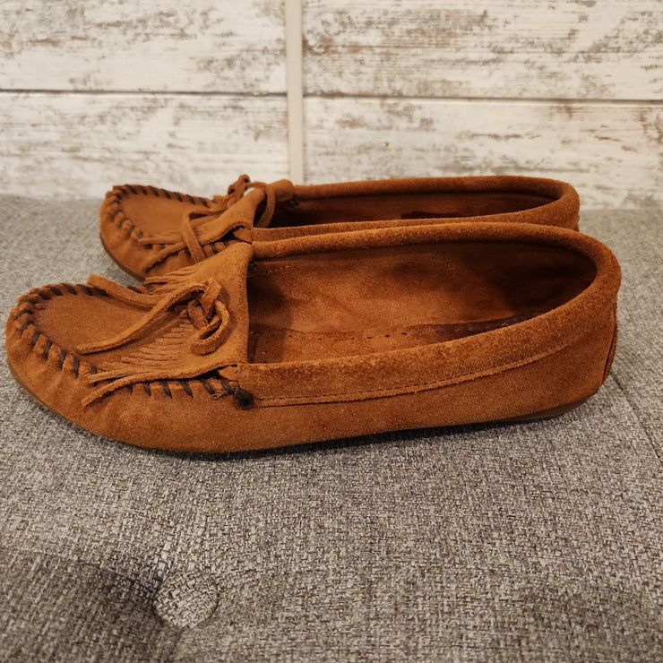 TAN MOCCASINS