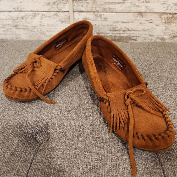 TAN MOCCASINS