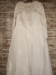 WHITE WEDDING GOWN (NEW)