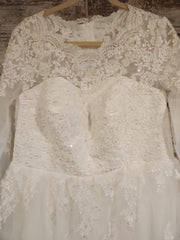 WHITE WEDDING GOWN (NEW)