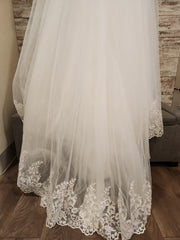 WHITE WEDDING GOWN (NEW)