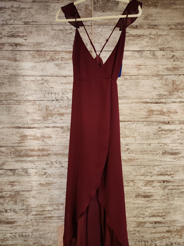 BURGUNDY LONG EVENING GOWN