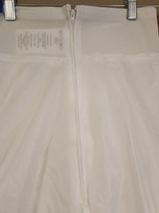 WHITE UNDER SKIRT (NEW) $59