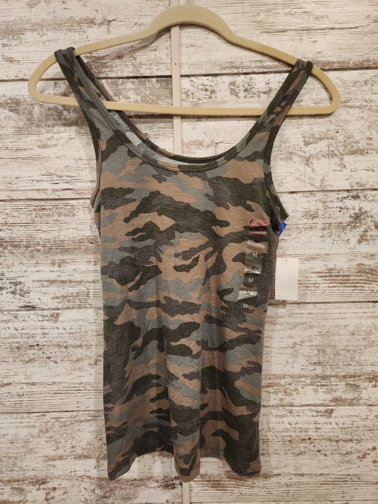 GREEN CAMO TOP (NEW)