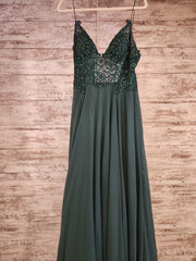 GREEN LONG EVENING GOWN