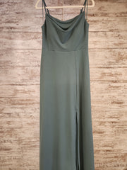 GREEN LONG EVENING GOWN