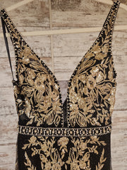 BLACK/GOLD SPARKLY LONG DRESS
