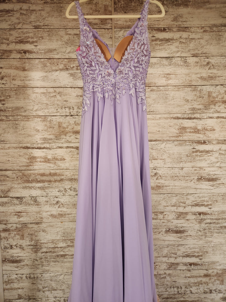 LAVENDER LONG EVENING GOWN