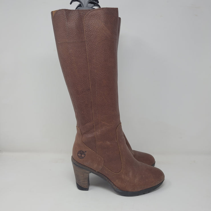 BROWN BOOTS $200