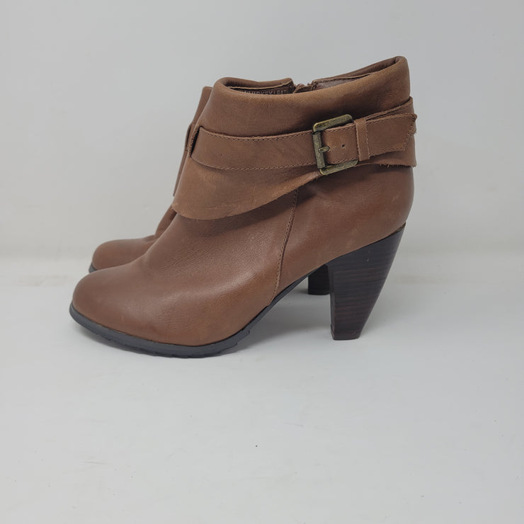 BROWN LEATHER ANKLE BOOTS-NEW