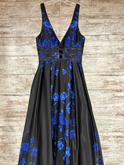 BLACK/BLUE A LINE GOWN