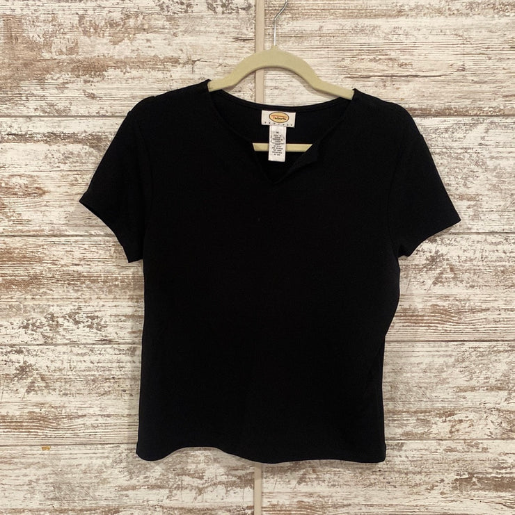 BLACK SHORT SLEEVE TOP
