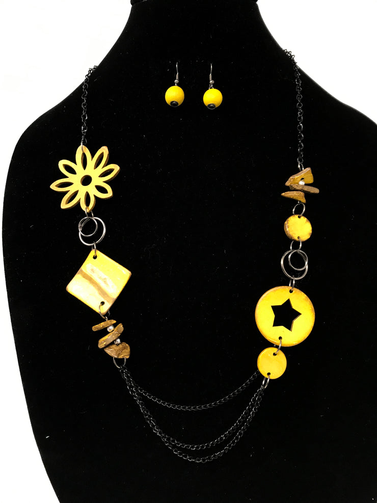 YELLOW CHARMS BLACK NECKLACE