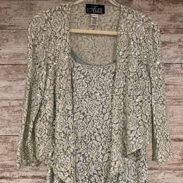 GREEN LACE 2 PC. LONG DRESS