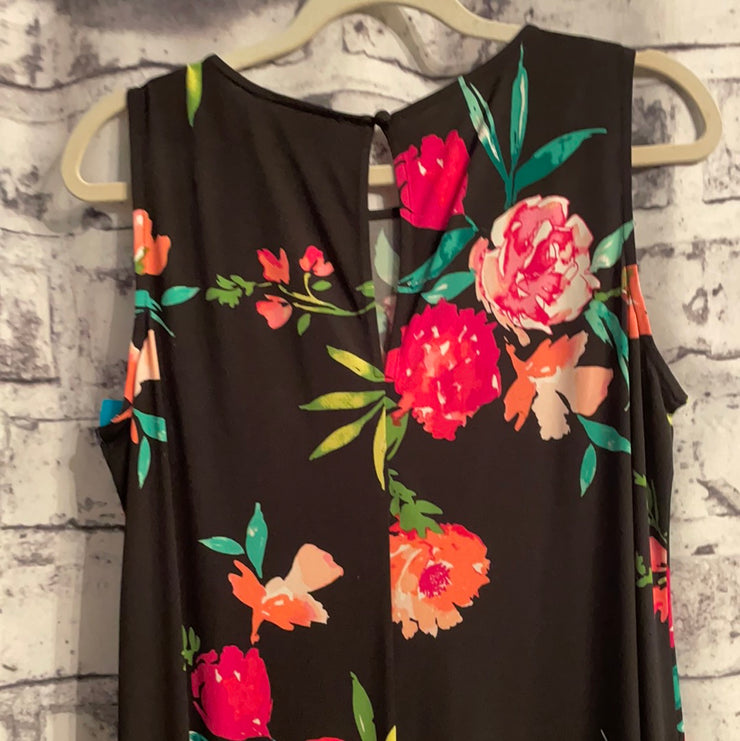 BLACK/FLORAL SHORT DRESS