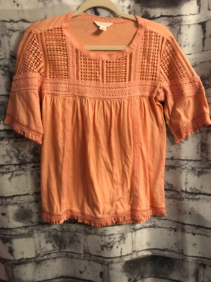 PEACH SHORT SLEEVE TOP