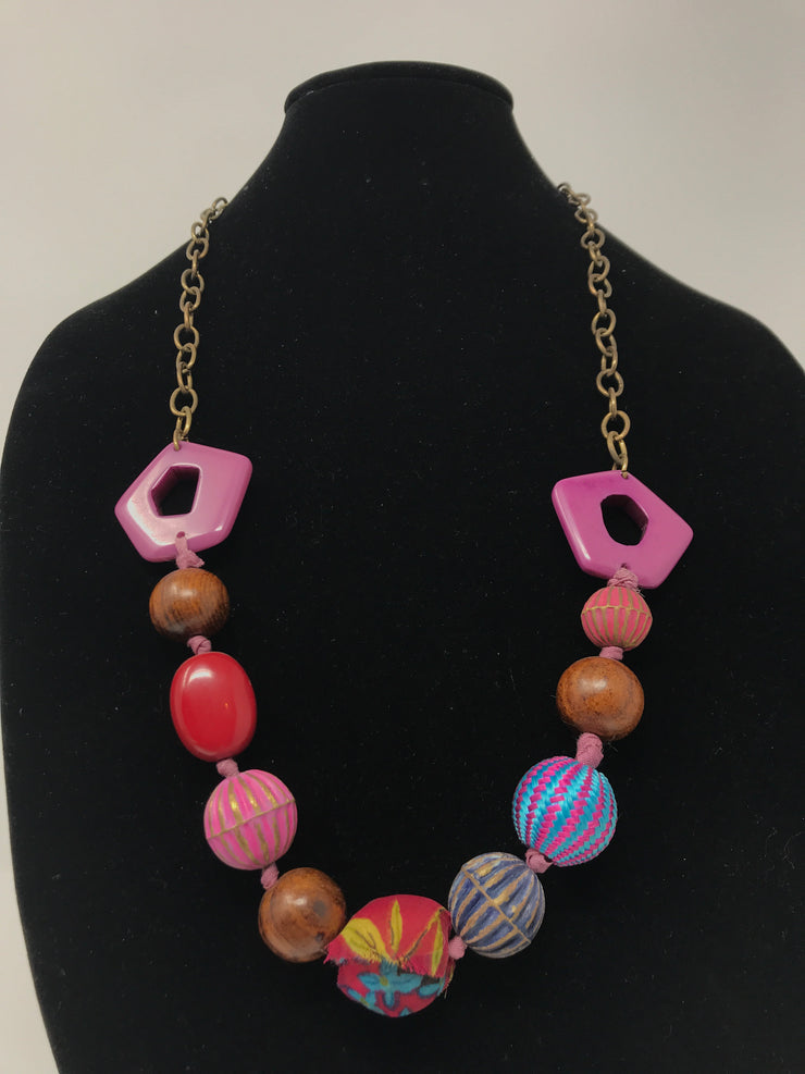COLORFUL CIRCLE BEAD NECKLACE