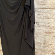 BLACK/GOLD LONG EVENING GOWN