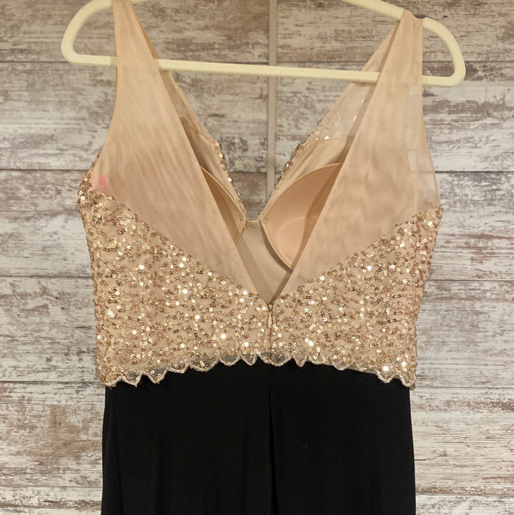 BLACK/GOLD LONG EVENING GOWN