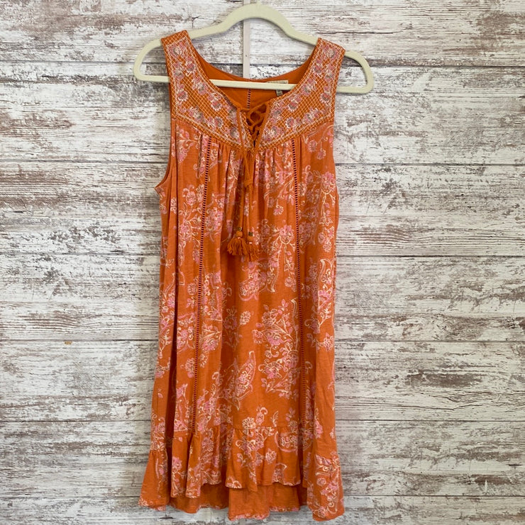ORANGE/WHITE SLEEVELESS DRESS