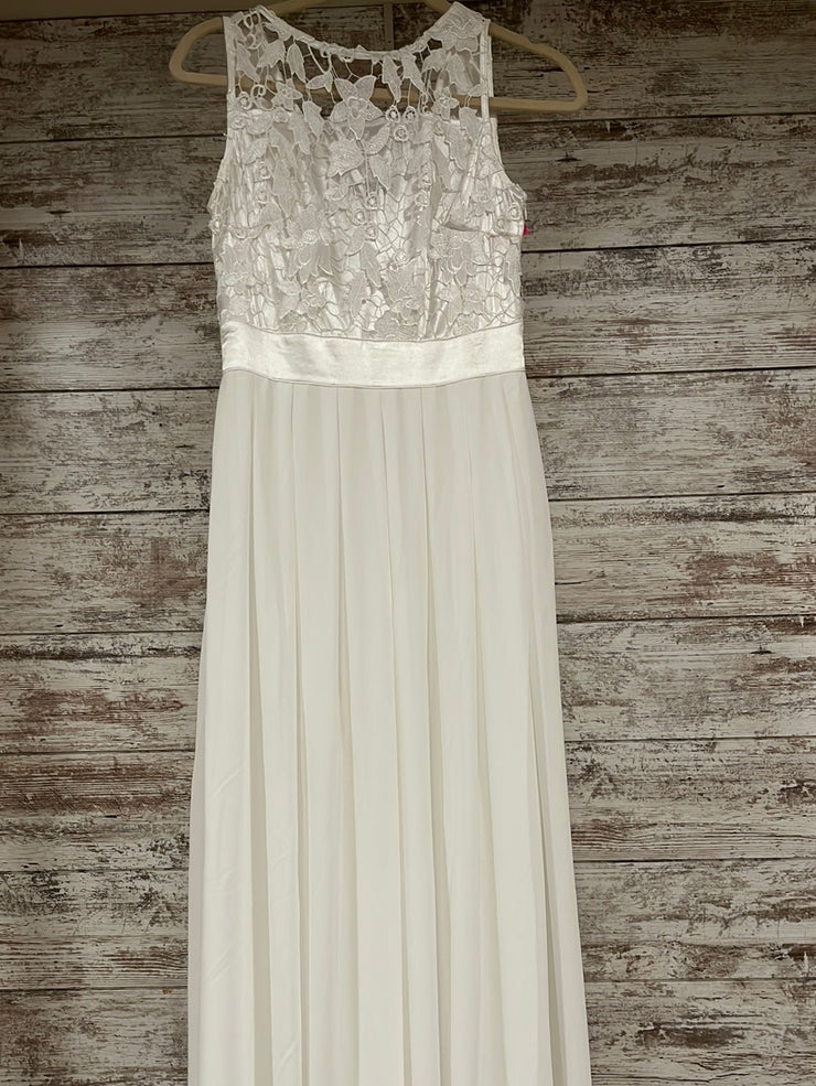 WHITE LONG EVENING GOWN