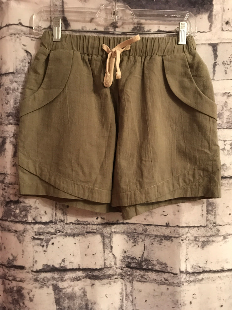 OLIVE GREEN SHORTS (NEW)