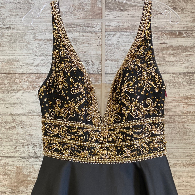 BLACK/GOLD A LINE GOWN