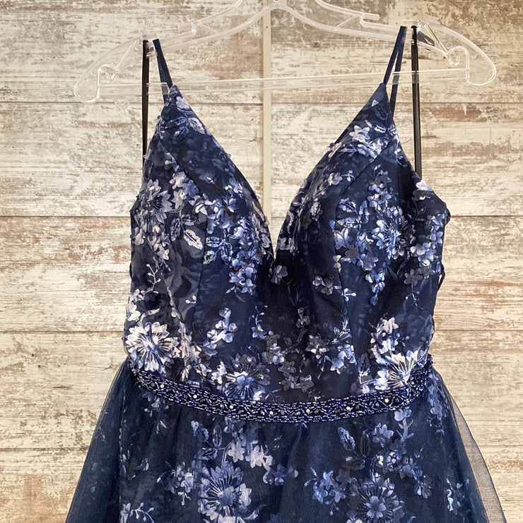 NAVY/WHITE FLORAL A LINE GOWN