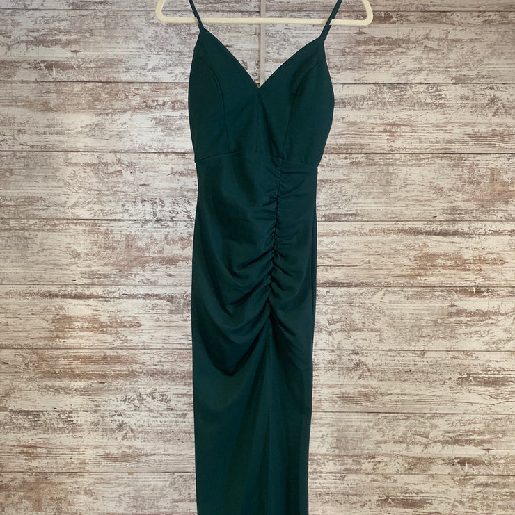 GREEN LONG EVENING GOWN