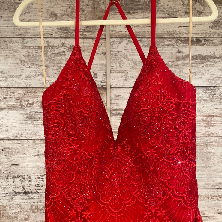 RED LACE MERMAID GOWN