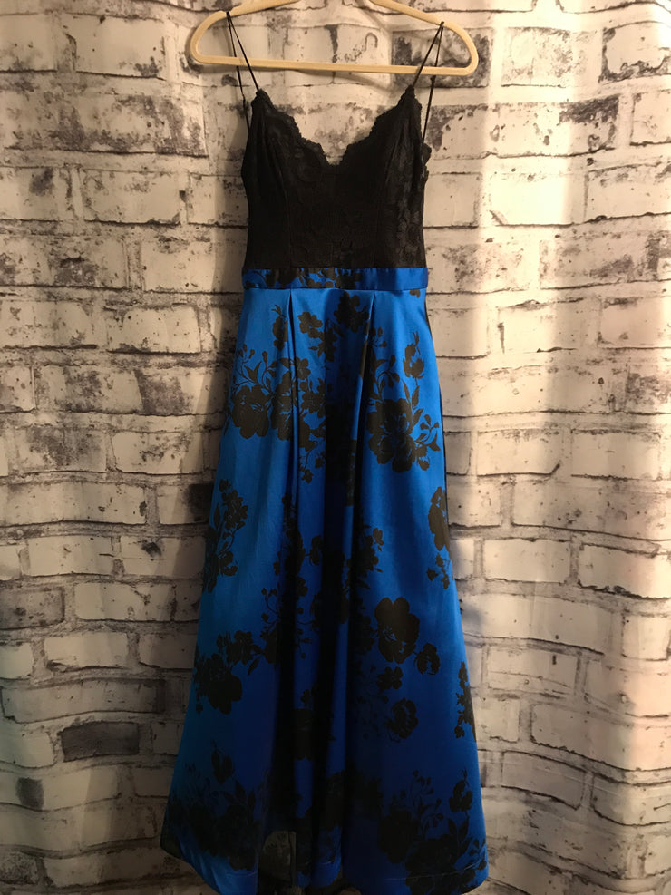 ROYAL BLUE/BLACK A LINE GOWN