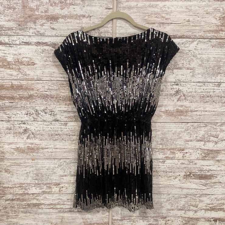 BLACK/SILVER SEQUIN SHORT DRES