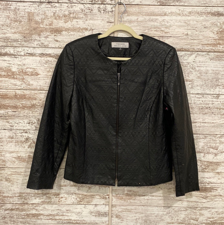 BLACK ZIP UP JACKET