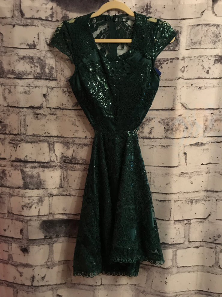 GREEN SHORT DRESS