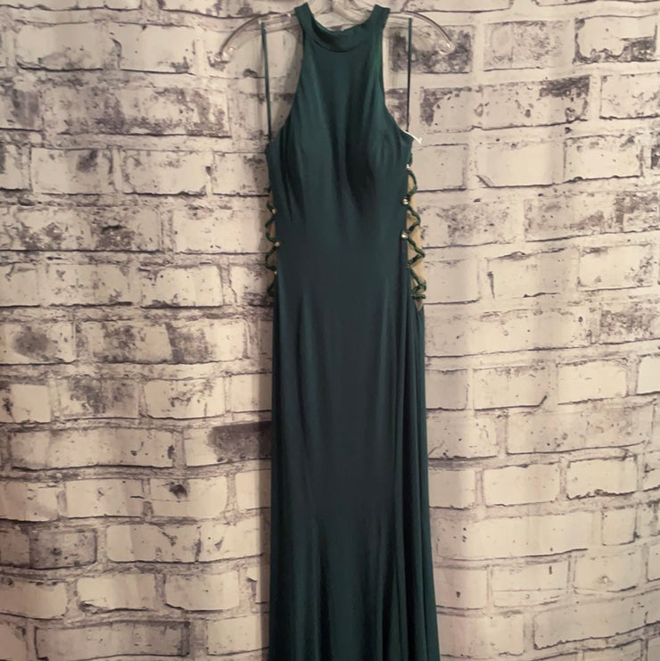 GREEN LONG EVENING GOWN (NEW)