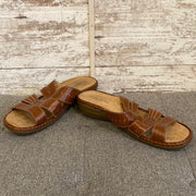 BROWN LEATHER SANDALS