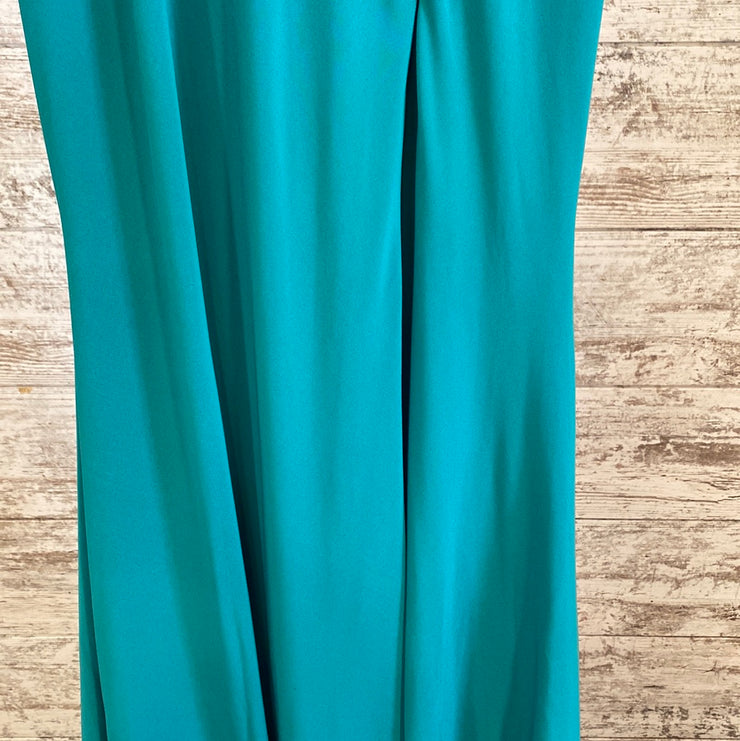 GREEN/TAN LONG EVENING GOWN