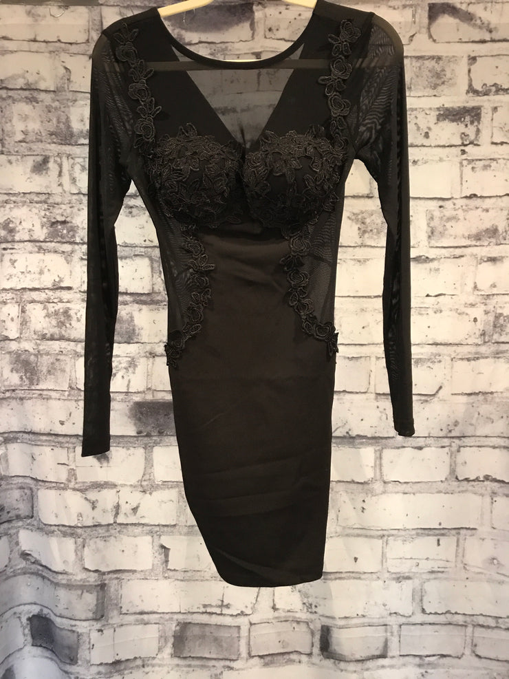 BLACK LONG SLEEVE SHORT DRESS