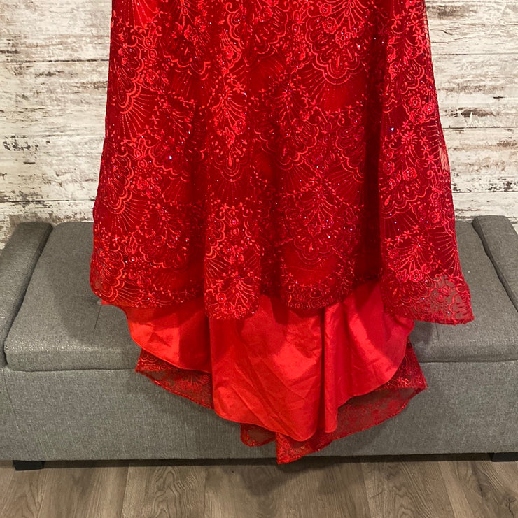 RED LACE MERMAID GOWN