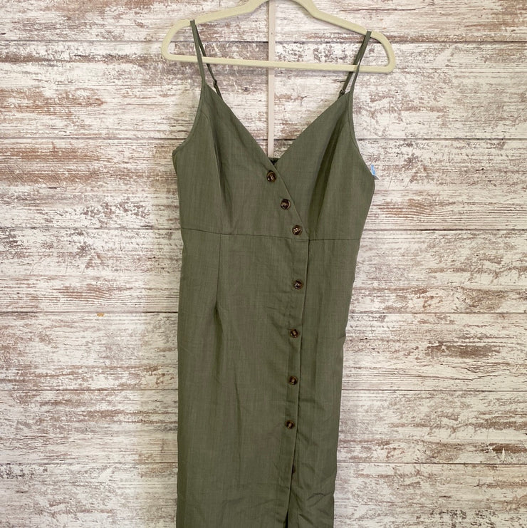 GREEN SHORT DRESS - NEW