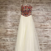 WHITE/COLORFUL TOP A LINE GOWN