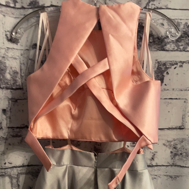 PINK/GRAY 2 PC.GOWN SET NEW