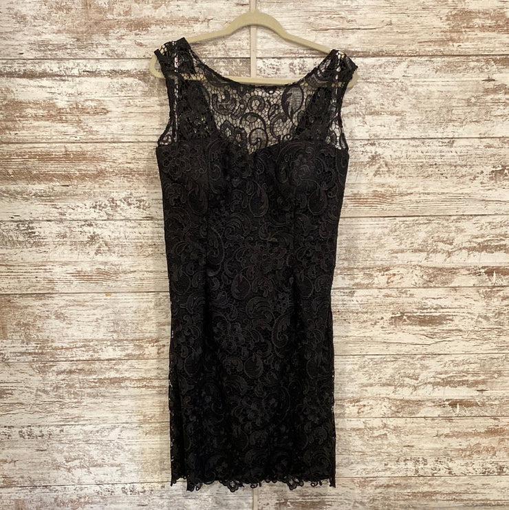 BLACK LACE SHORT DRESS (NEW)